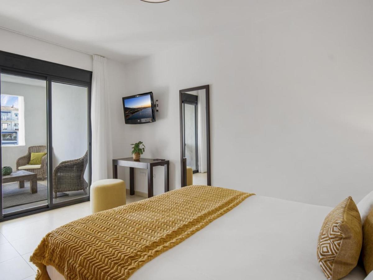 Apartamento De 2 Dormitorios En Playas Del Duque Marbella Exterior foto