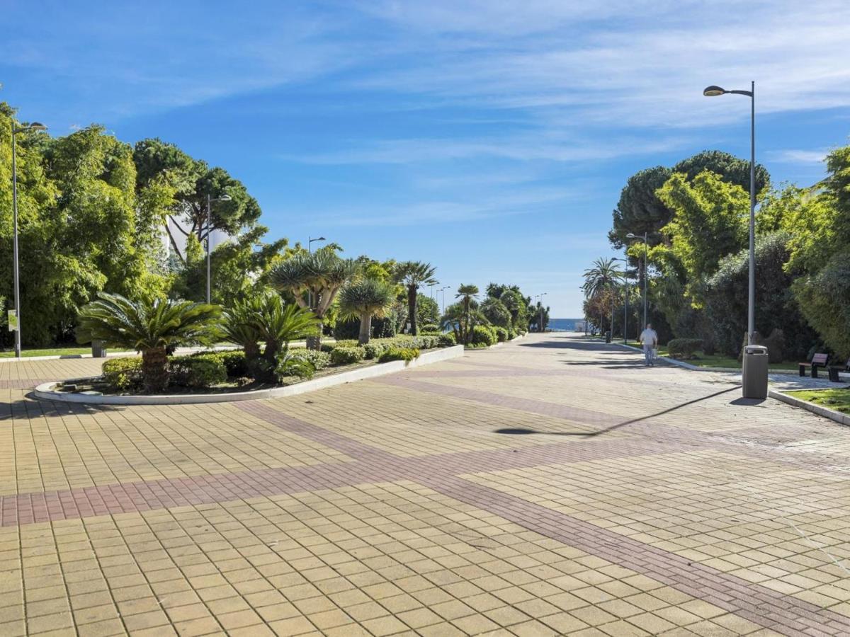 Apartamento De 2 Dormitorios En Playas Del Duque Marbella Exterior foto